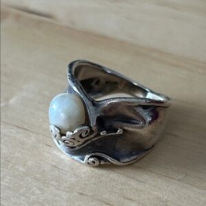 Vintage Pearl and sterling silver ring size 6.5